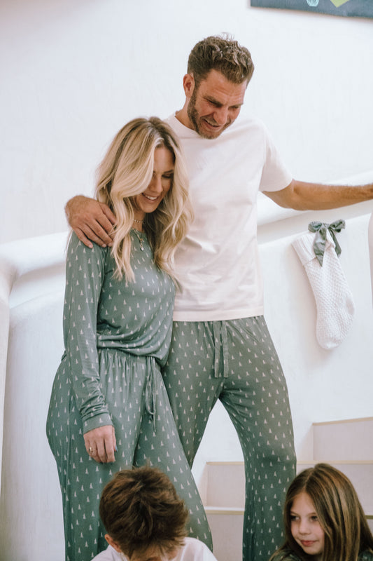 SILENT PINES ADULT (Women's)  Long Sleeve, Long Pant - Evergreen*